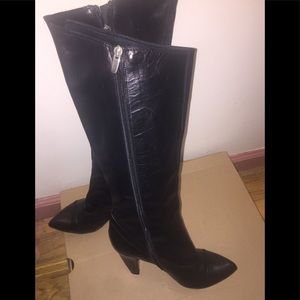 Brand new black leather High boots